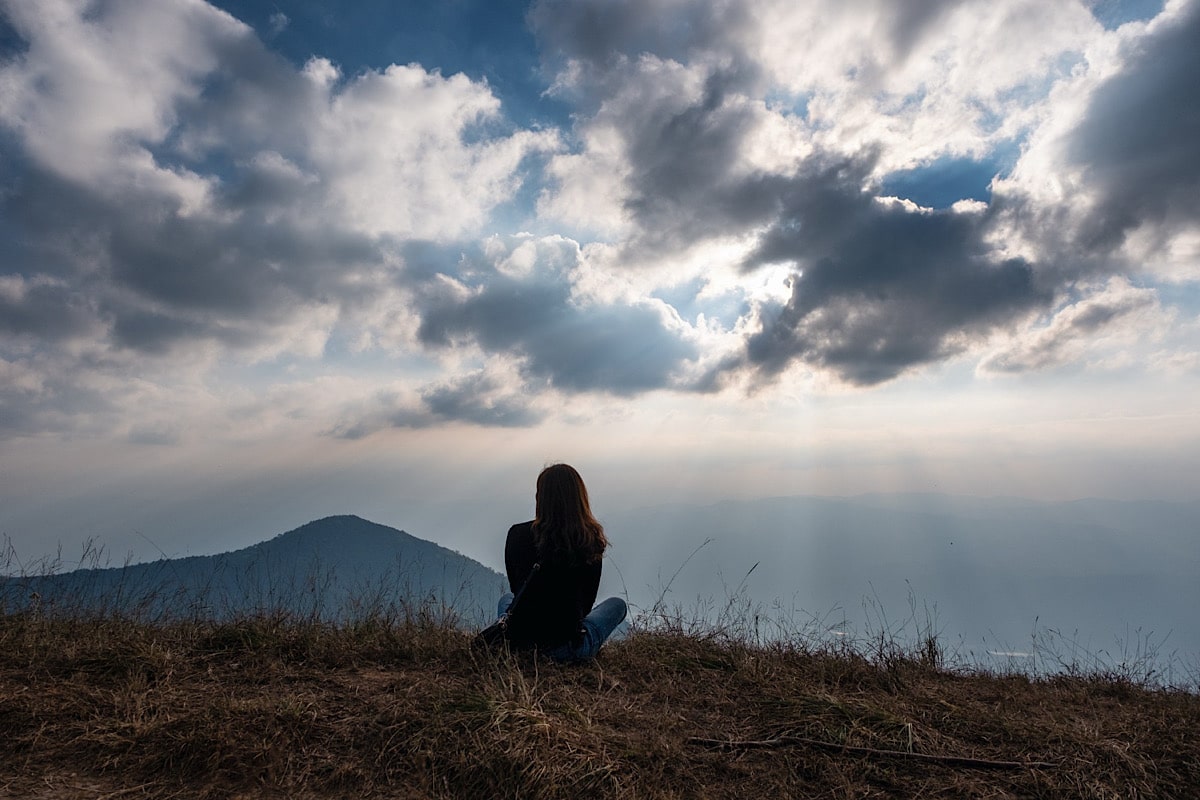 Emotionen im Yin Yoga: Warum sie auftauchen